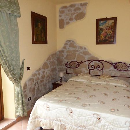 Casale San Pietro Bed & Breakfast Otricoli Bagian luar foto