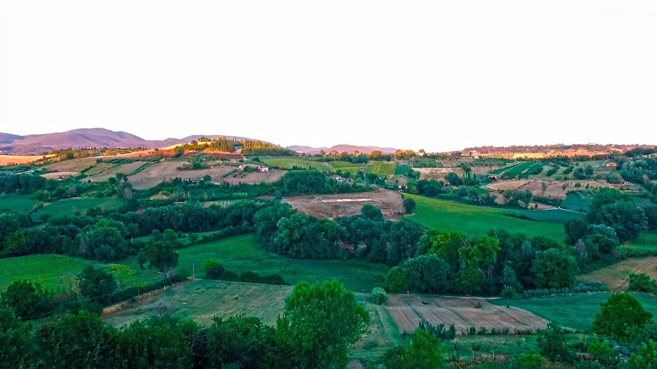 Casale San Pietro Bed & Breakfast Otricoli Bagian luar foto