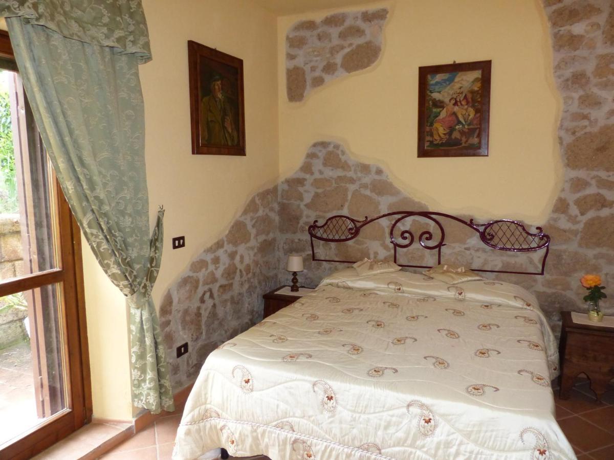 Casale San Pietro Bed & Breakfast Otricoli Bagian luar foto