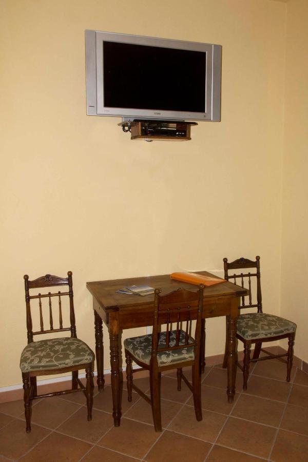 Casale San Pietro Bed & Breakfast Otricoli Bagian luar foto